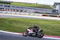 cadwell-no-limits-trackday;cadwell-park;cadwell-park-photographs;cadwell-trackday-photographs;enduro-digital-images;event-digital-images;eventdigitalimages;navarra;no-limits-trackdays;peter-wileman-photography;racing-digital-images;trackday-digital-images;trackday-photos